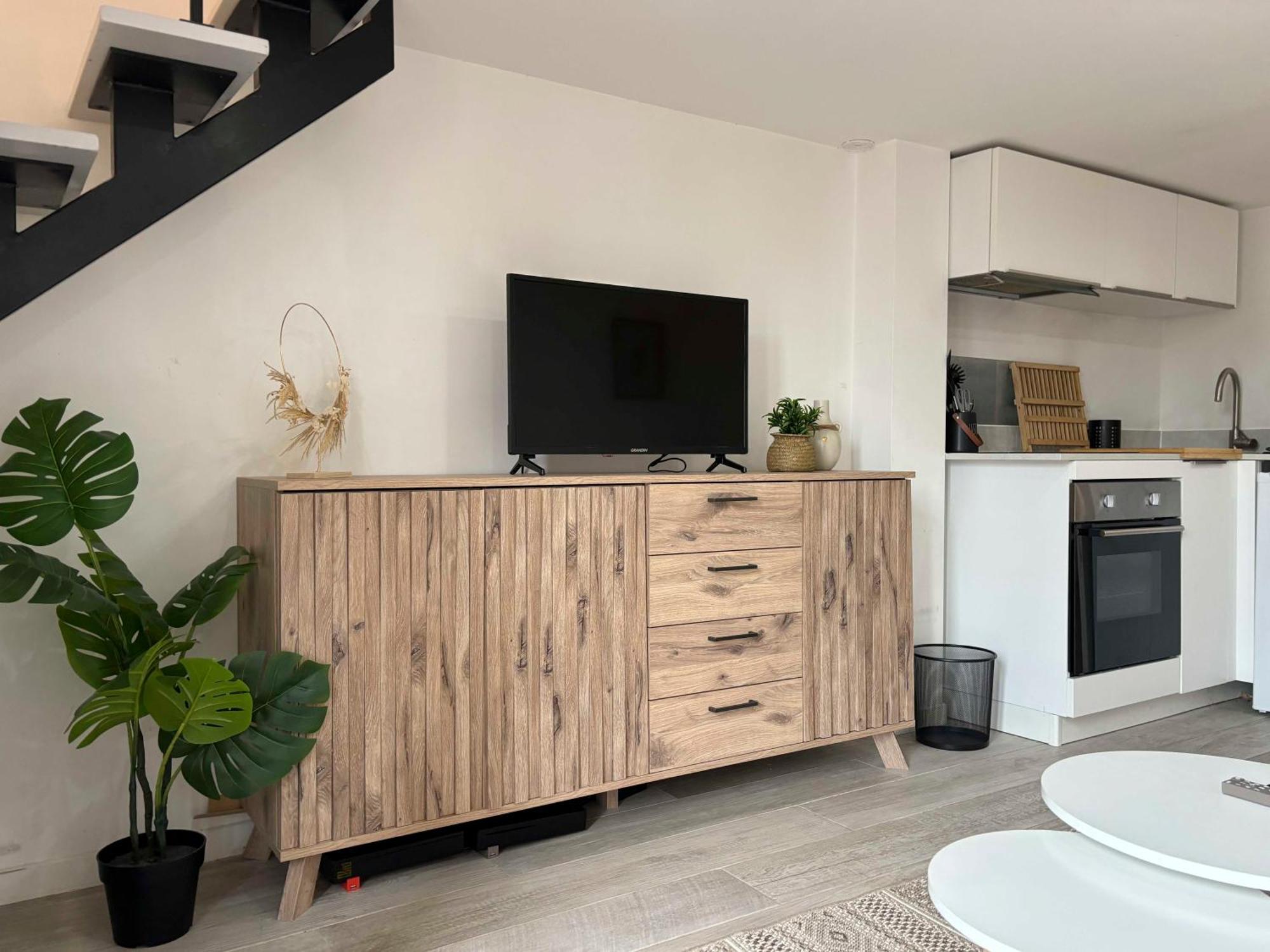 Appartement Potiers - Parking, Wifi, 2pers *